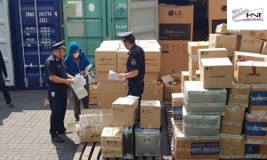 Các loại chứng từ xuất nhập khẩu doanh nghiệp cần chuẩn bị trước khi hàng hóa về đến cảng